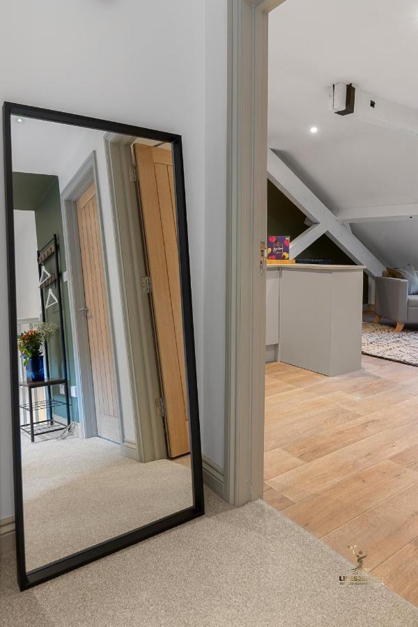 Luxe Courtyard Apartment For 4 Near Exeter City Centre Экстерьер фото